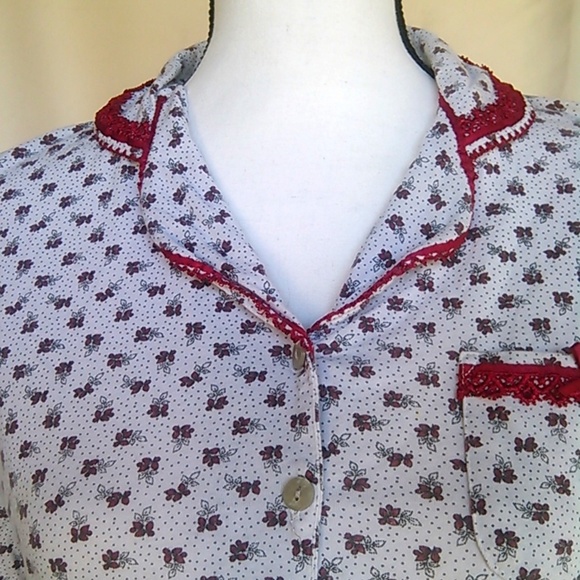 Retro Flower Print With Red Lace Trim Pajama Top - Picture 6 of 9
